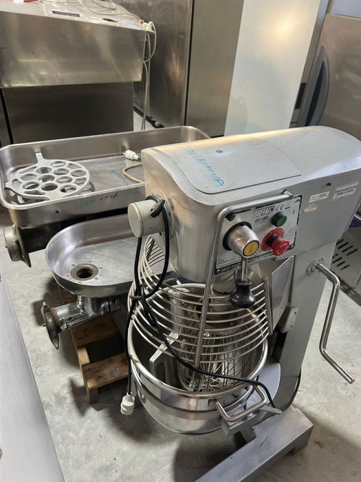 Ghiuvete ,malaxoare, aragaze,grill