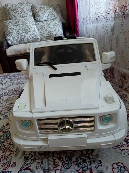 Продам детскую машинку