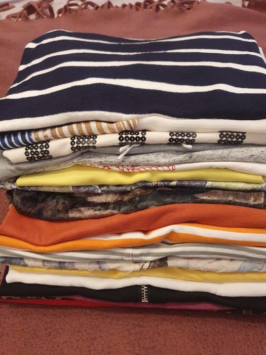 Lot 20  tricouri dama