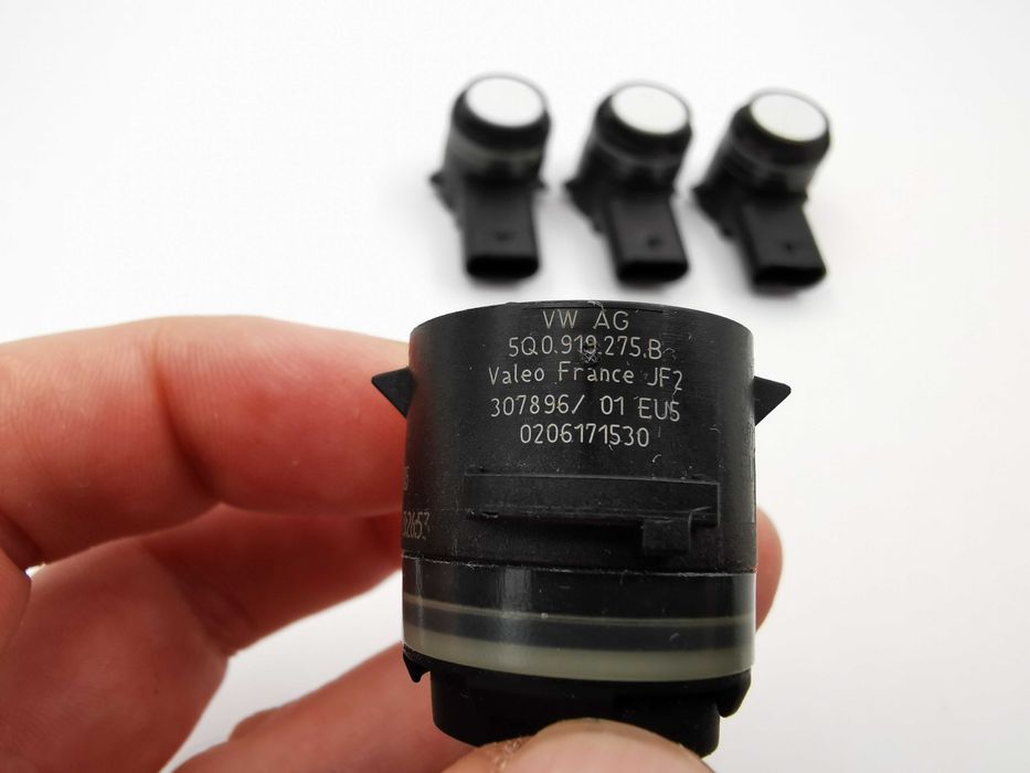 Senzori de parcare fata VW Passat B8, 5Q0919275 B