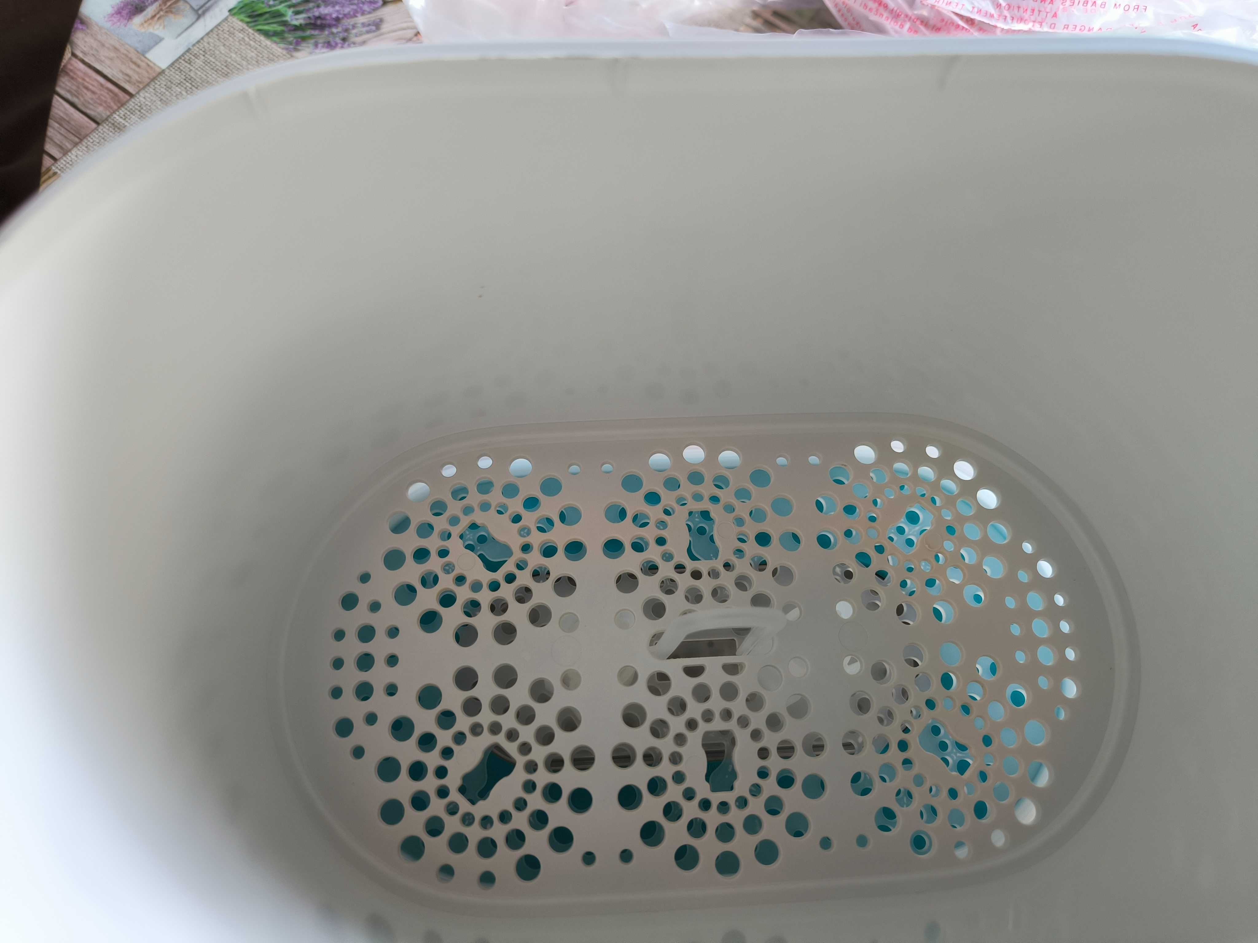 Продавам стерелизатор Philips Avent 3в1