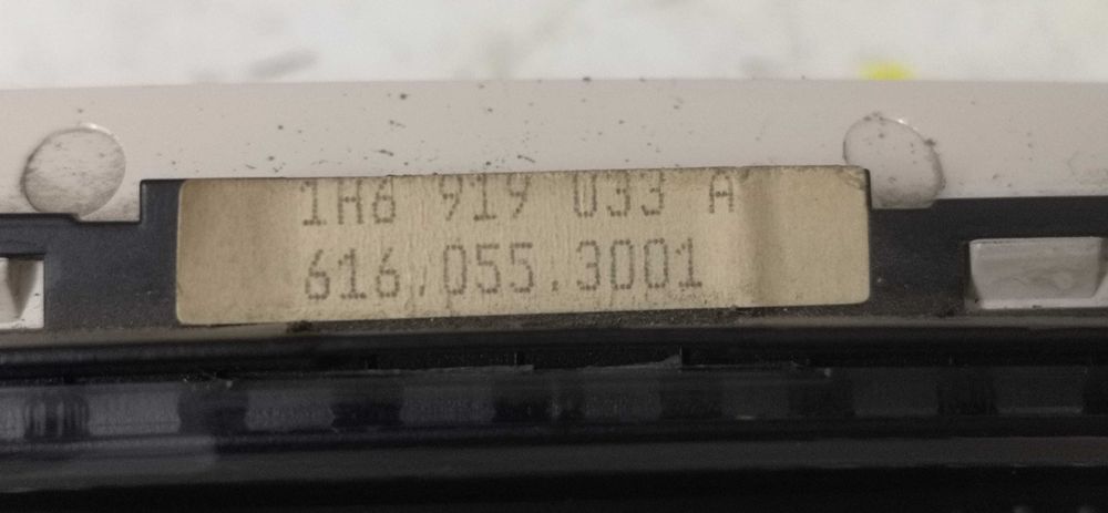 Километраж за VW Golf 3 / Голф 3 бензин