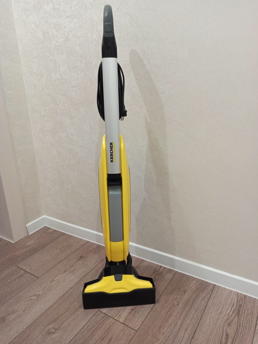 Поломойка Karcher