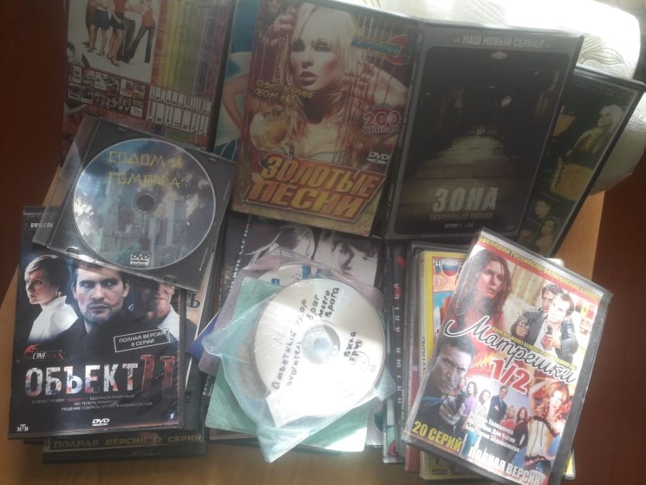 Видео Диски по 200т.