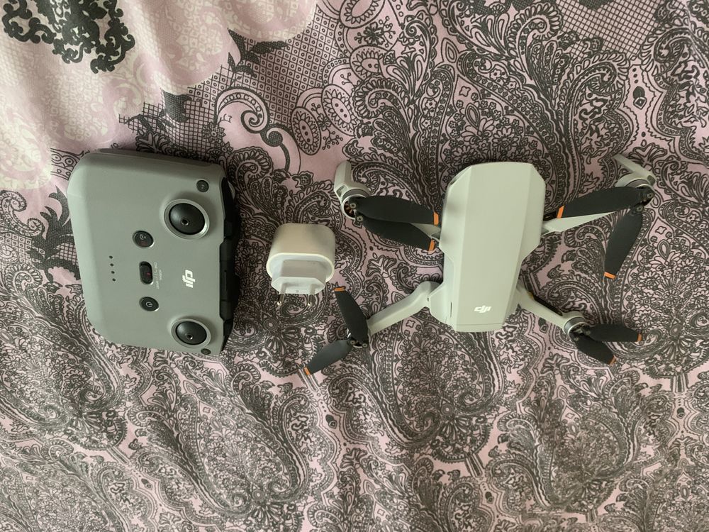 Dji mini 2 combo Дрон, квадрокоптер,