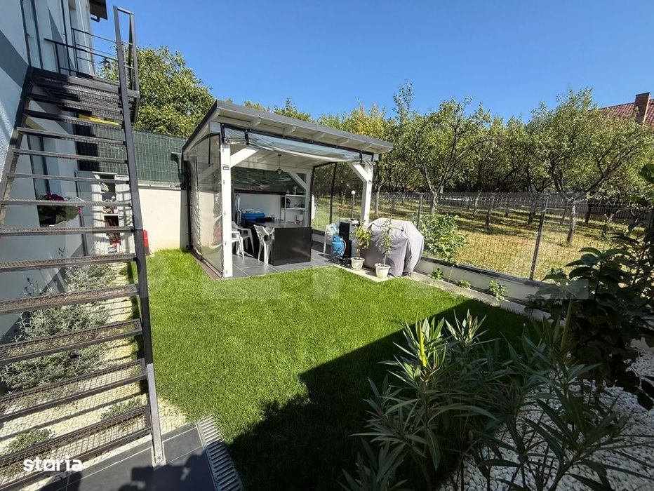 Apartament cu 3 camere, 65 mp si un foisor cu gradina de 191 mp