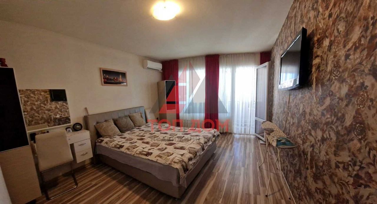 Продава се Двустаен апартамент в Варна, ХЕИ - 54 кв.м за 2204 €/кв.м - Снимка #2
