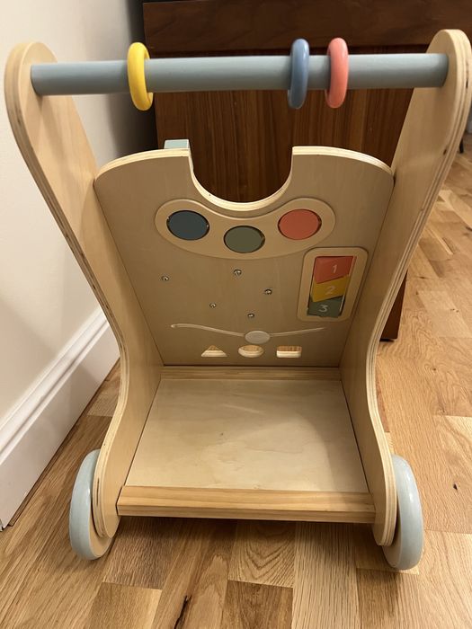 Antemergator din lemn