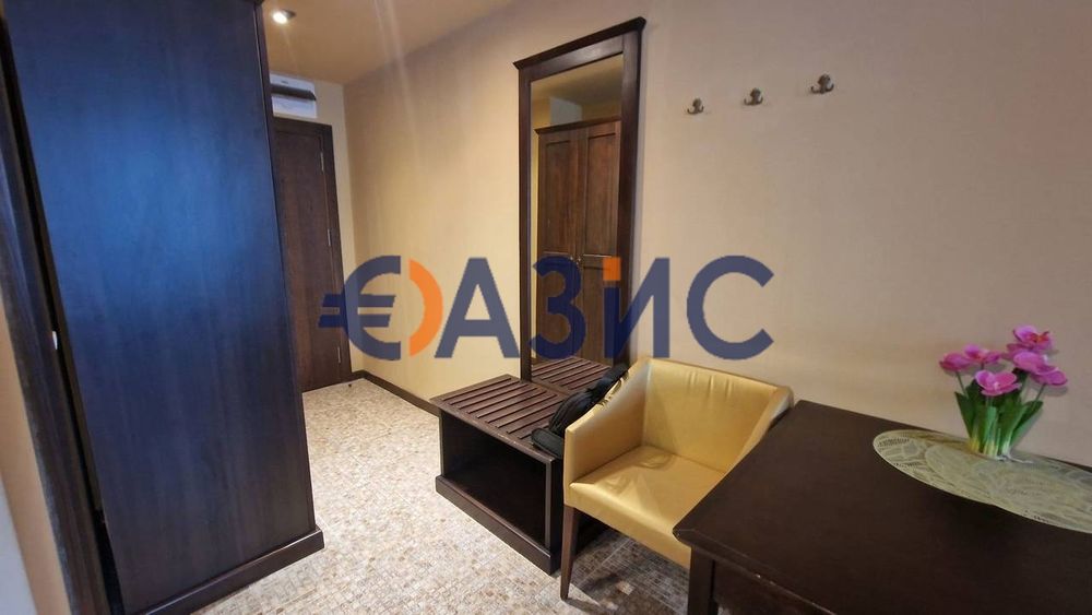 Студио в "Барсело Роял Бийч", Слънчев бряг, България, 48 кв., цена 74