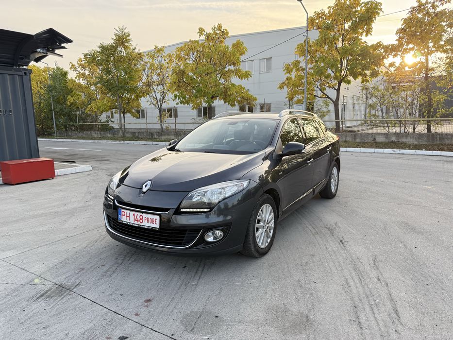Renault Megane 3 Bose , 1.5 dci 110 cp , 2013 , Carte Service !!!