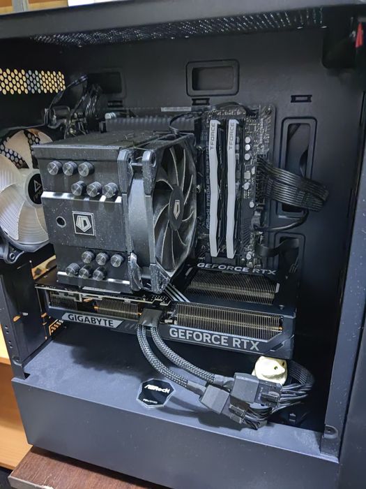 Башенный кулер  ID-COOLING SE-226-XT Black черный