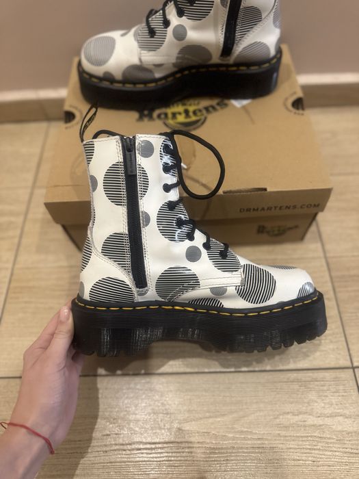 Дамски боти/кубинки Dr.Martens