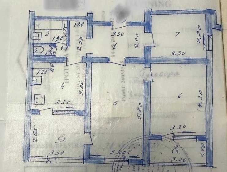 Дустлик 2. 9 qavatli uyning 7-qavatida 3xonali ajoyib honadon sotaman.