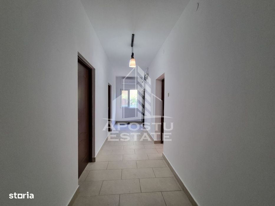 Casa individuala cu 3 camere in Calea Sagului, cu curte spatioasa