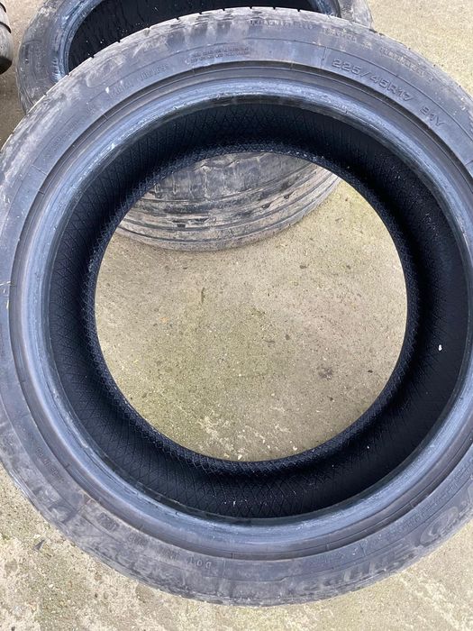 Anvelope de vară 225/45/17