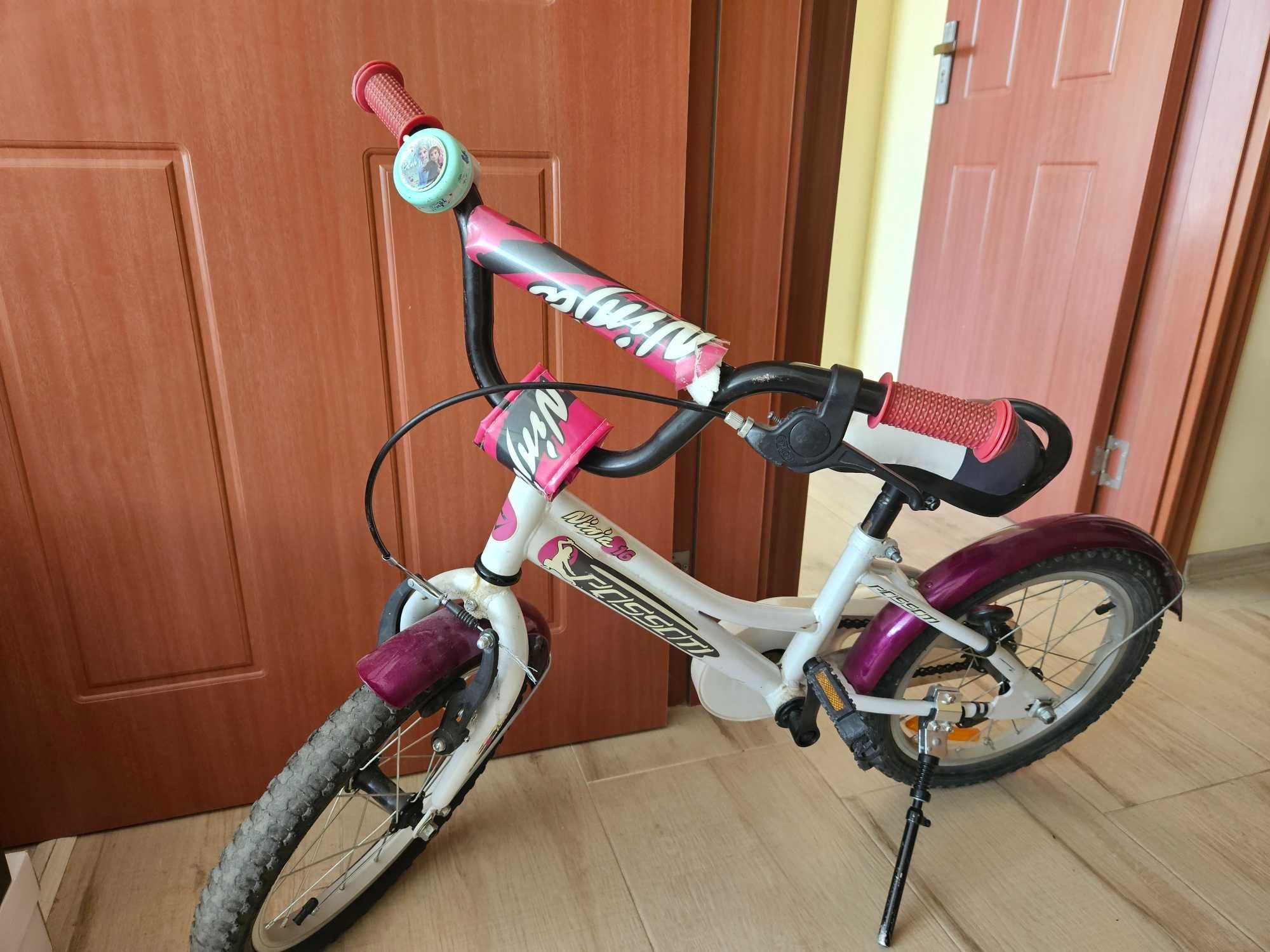 Детско колело в цвят подходящ за момиче