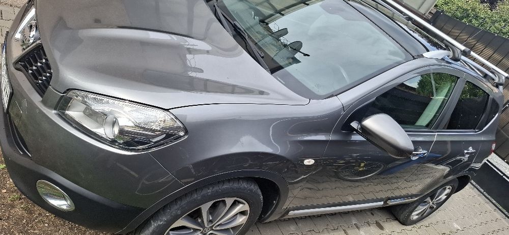 Nissan Qashqai 4×4, 2.0 diesel, înmatriculat în RO