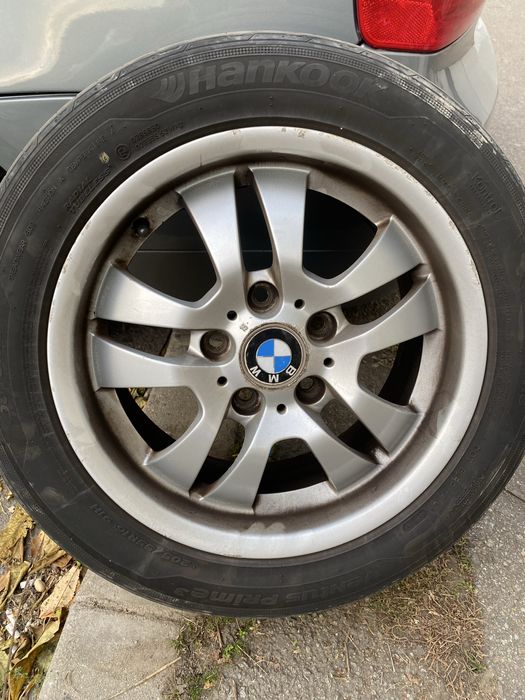 Vând jante originale BMW R16