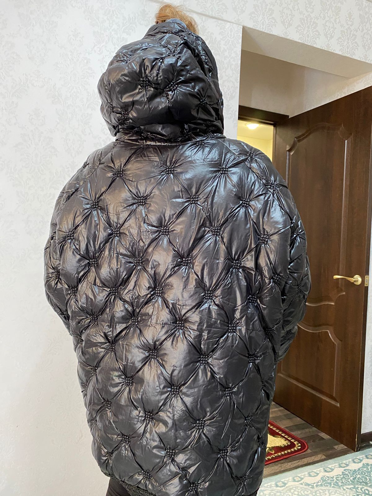 Продам новую куртку