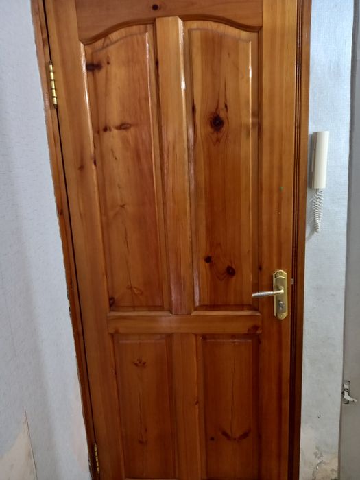 Двери межкомнатные белый старые