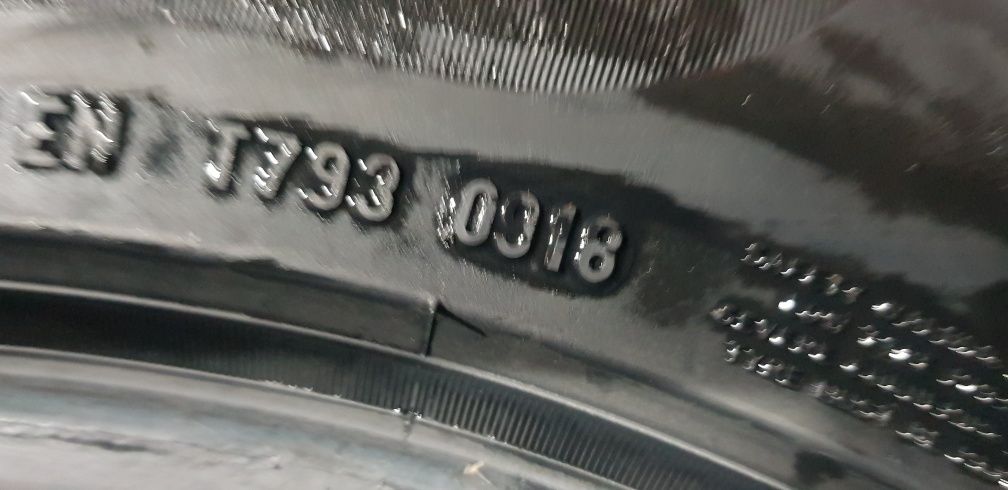 Anvelope 4x225 55 17 pirelli runflat dot 18 mm 5.2