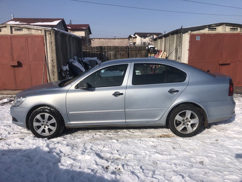 Usa stanga dreapta Skoda Octavia 2 facelift 2010