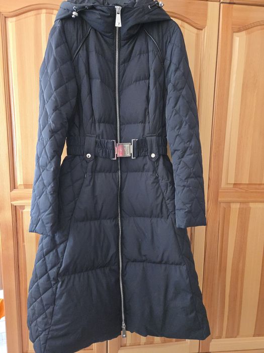 Пухено яке Guess