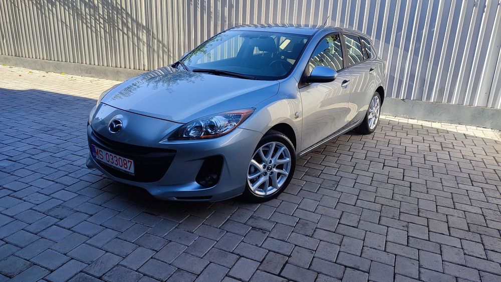 Mazda 3