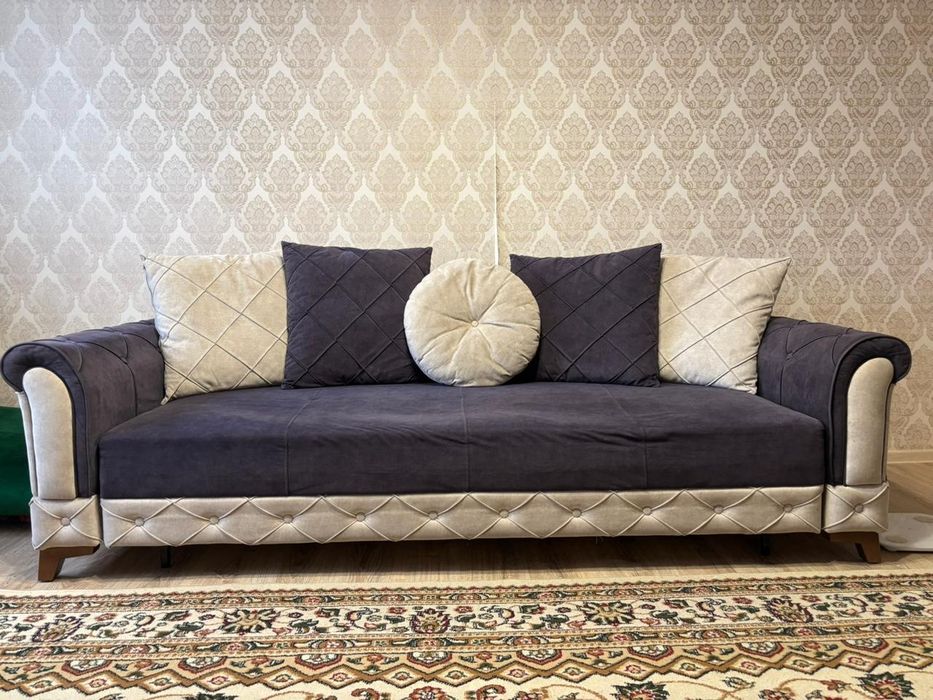 Продам диван, прямой, размер 220*80