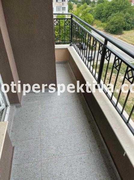 Продава се Двустаен апартамент в Пловдив, Кючук Париж - 65 кв.м за 1616 €/кв.м - Снимка #2