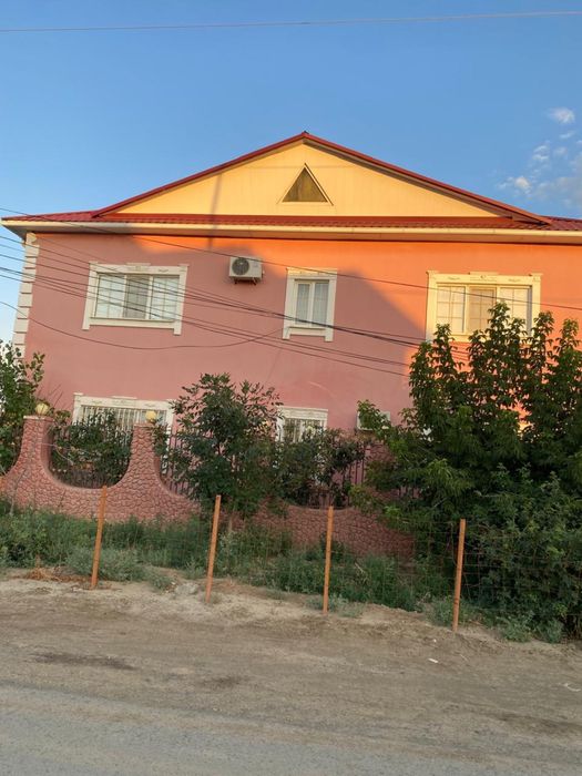 Продается 2-х этажный дом