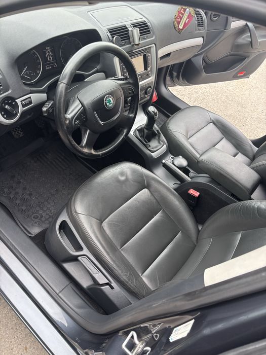 Skoda Octavia 2  1.6 4x4