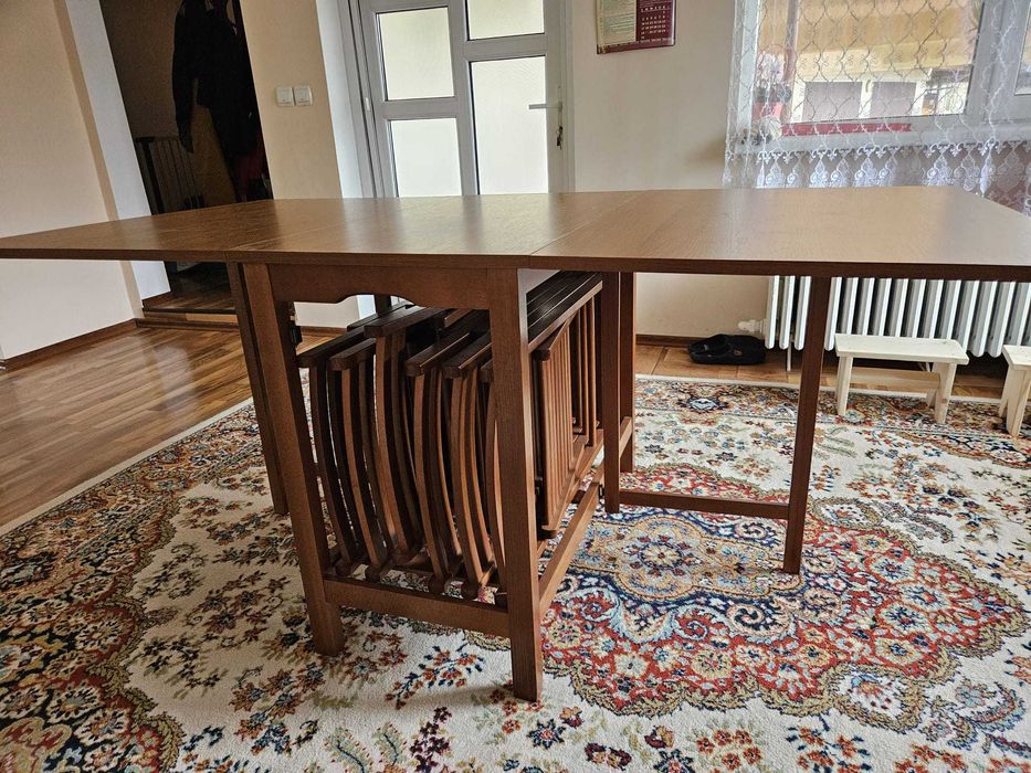 Set masa extensibila cu 6 scaune