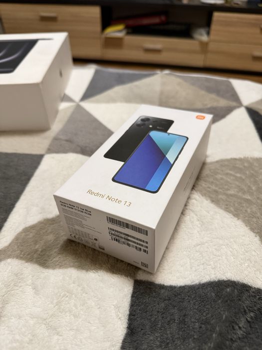 Продам Redmi Note 13