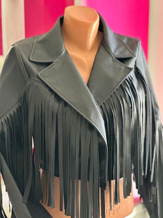 Geaca franjuri imitatie piele