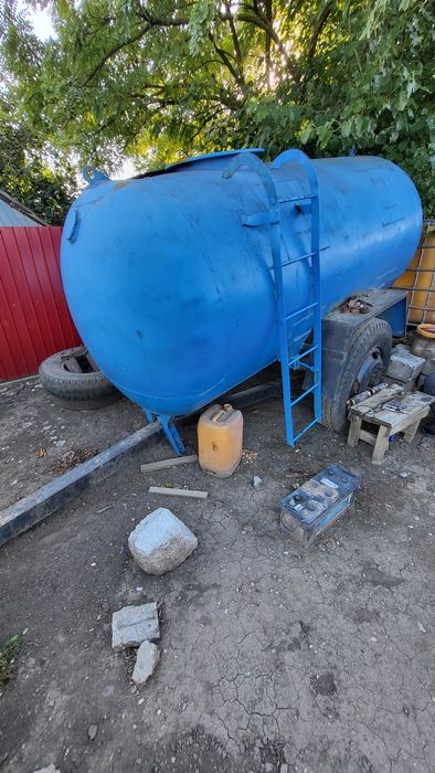 Cisternă tractată 4500 litri