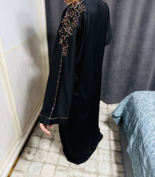 Абайка с камнями