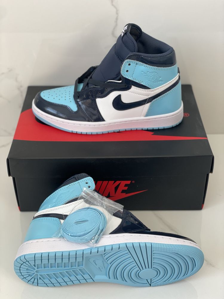 Air Jordan 1 Retro High UNC Patent Blue