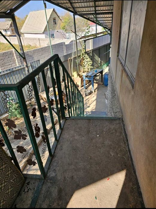 Продаётся дача с участком