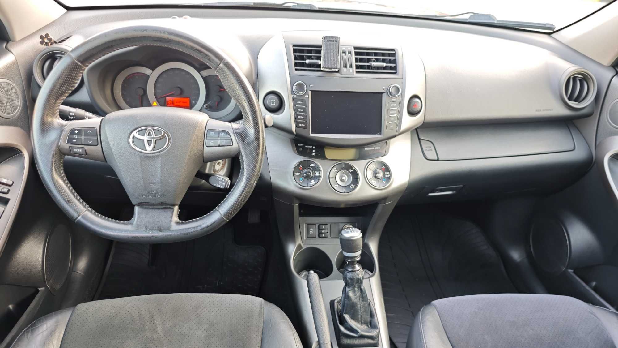 ПОДАРЪК ЗИМНИ ГУМИ/ВС платено/Обслужен/Нов съединител Rav4