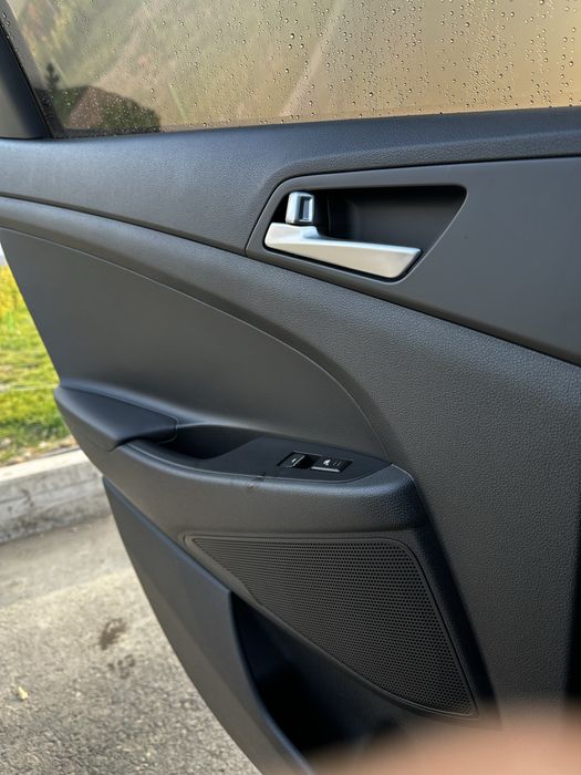 Hyundai Tucson 2020 Qora 2.0 Full