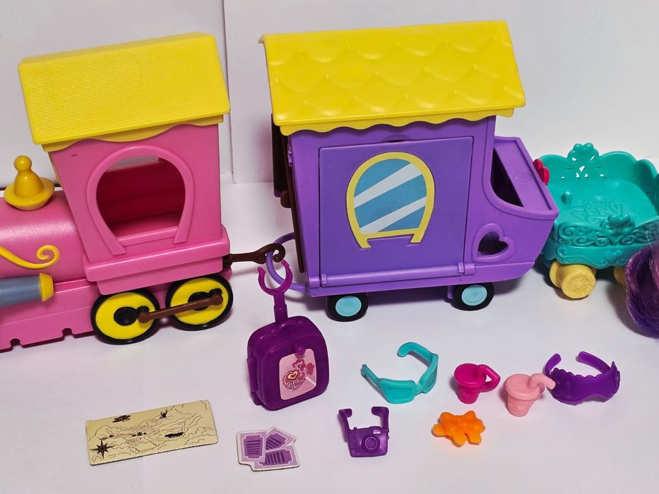 My little pony-explore Equestria friendship express train