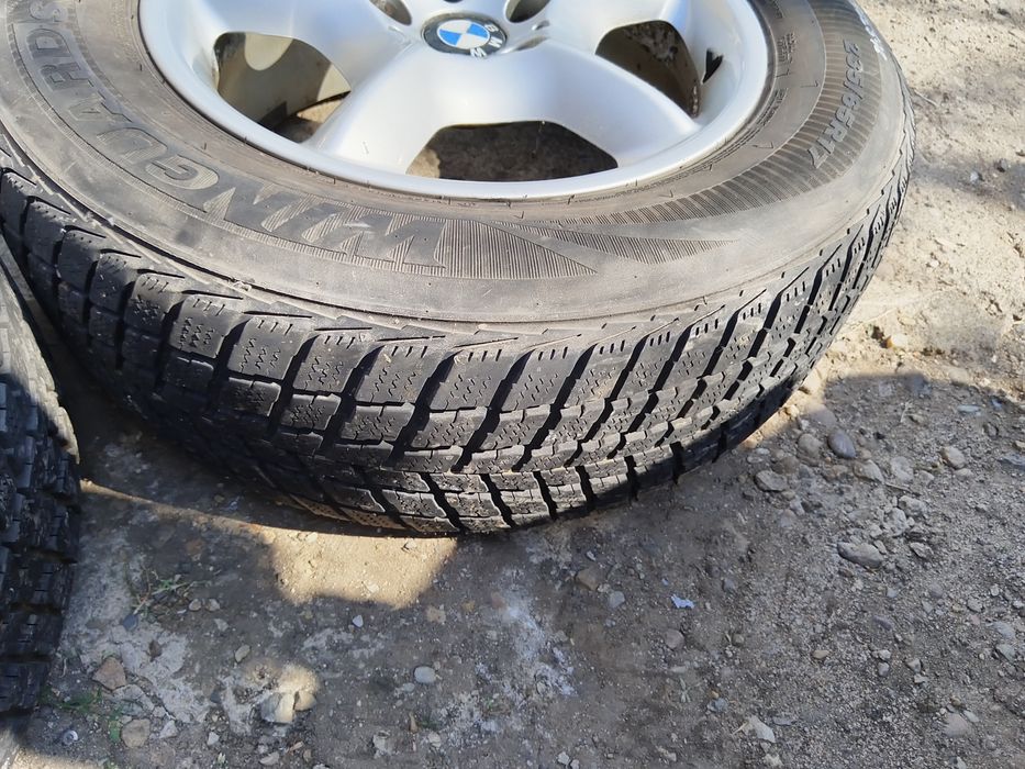 vand jante BMW suv pe 17 cu cauciucuri iarna
