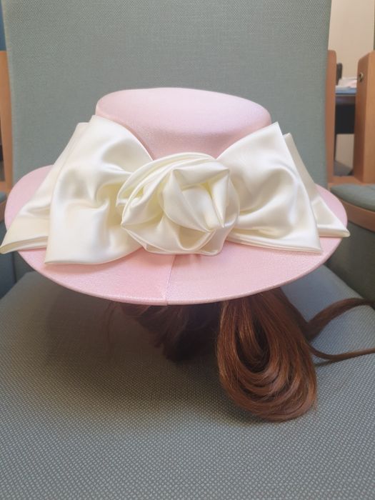 Pălărie eleganta pentru nunti