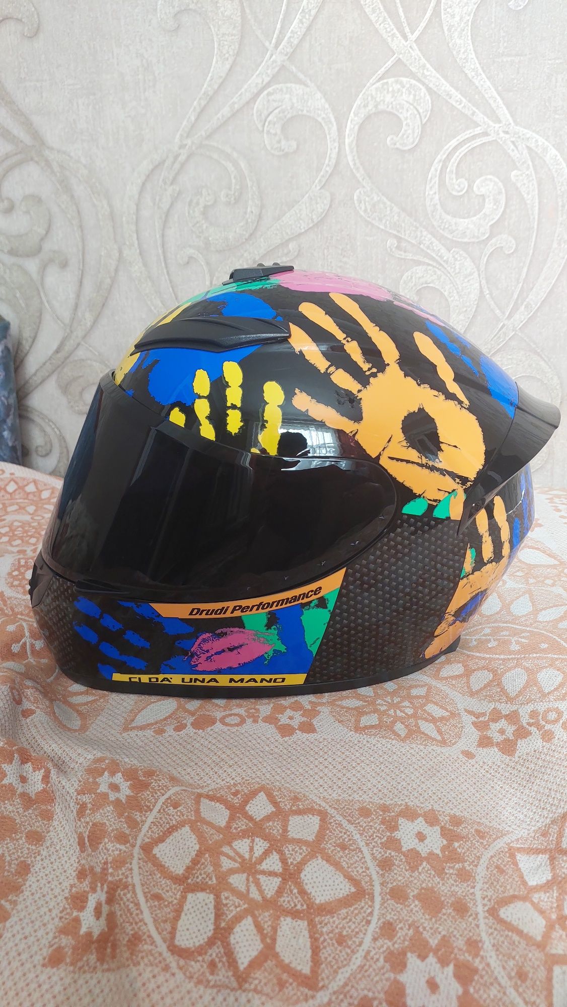 Продам Шлем Qike