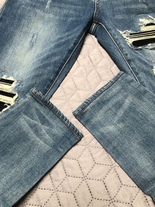 Blugi Amiri marimea 28