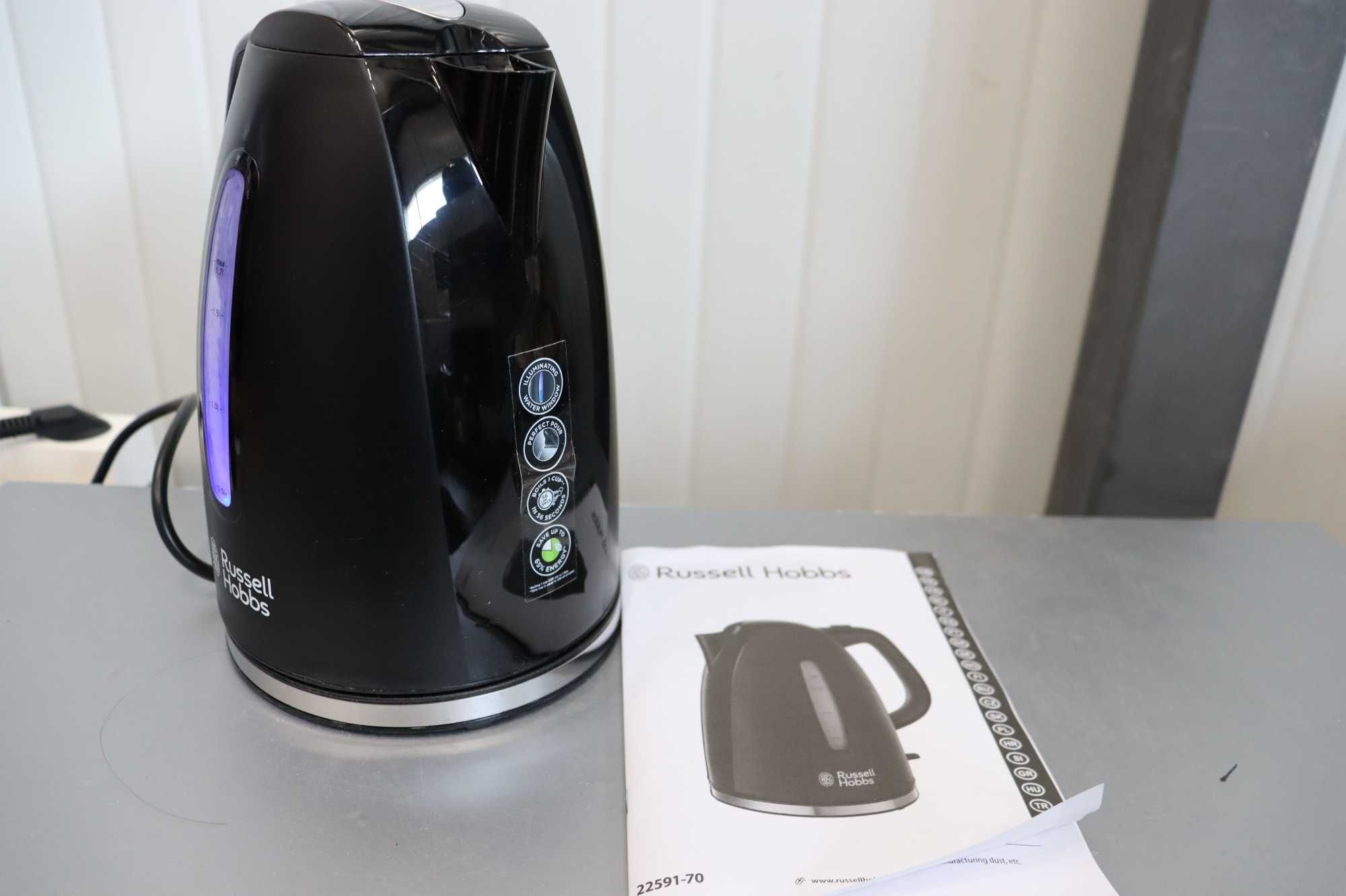 Кана Russell Hobbs, 240 W, 1.7 l, черен