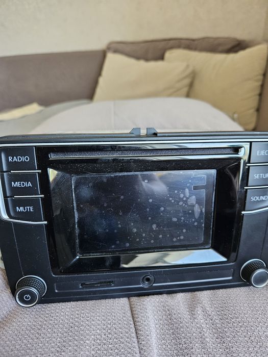 Продам автомагнитолу