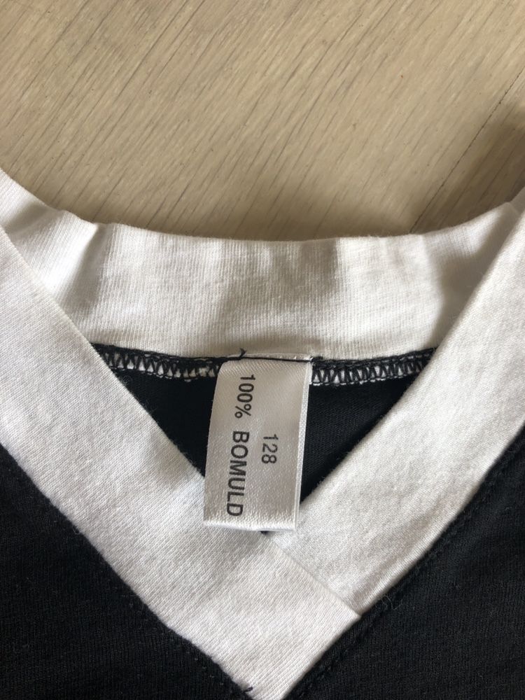 Vand set tricou cu sort(3-4 ani).