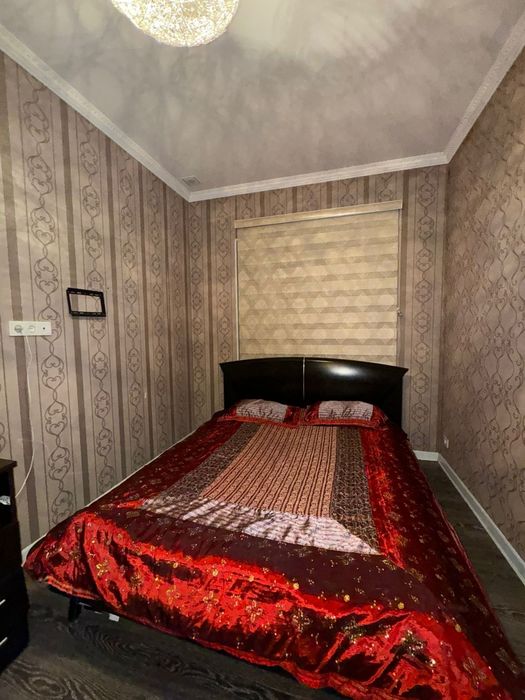 Спальни и диван продаётся состоянии хорош